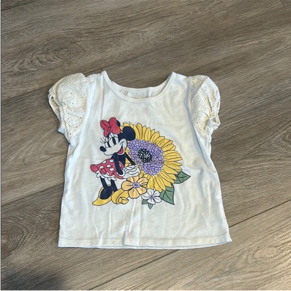 Disney Minnie Mouse Cream T-Shirt With Sunflower Design Size 4T‎